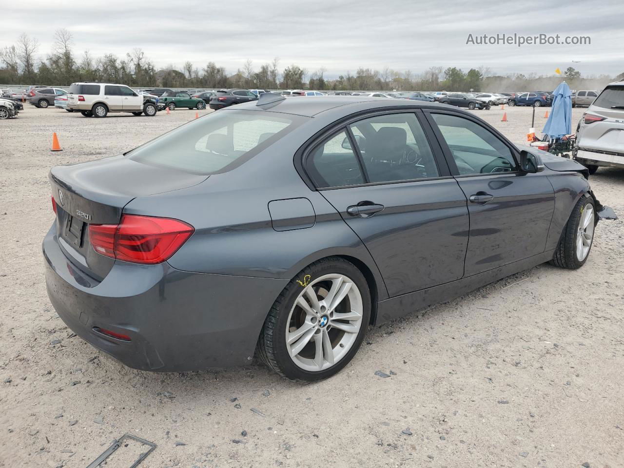 2016 Bmw 320 I Серый vin: WBA8E1G50GNT37127