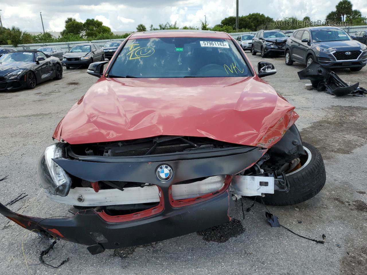 2016 Bmw 320 I Red vin: WBA8E1G53GNT34013