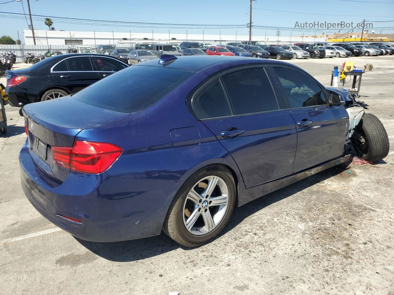 2016 Bmw 320 I Синий vin: WBA8E1G53GNT34836