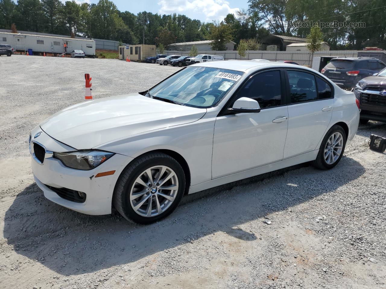 2016 Bmw 320 I White vin: WBA8E1G54GNT99646