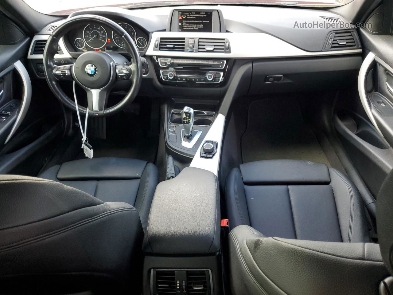 2016 Bmw 320 I Красный vin: WBA8E1G55GNT36555