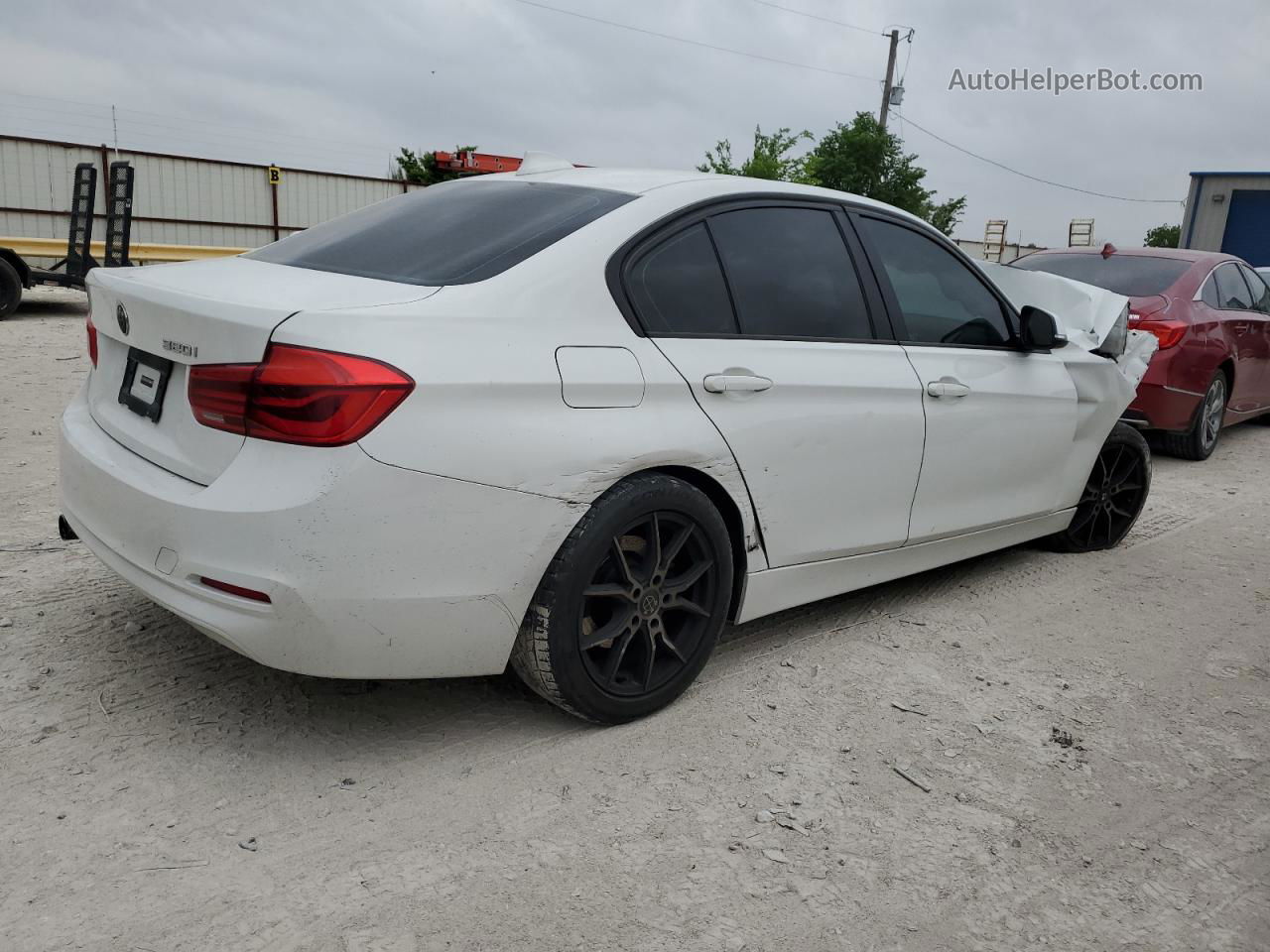 2017 Bmw 320 I White vin: WBA8E1G56HNU13483