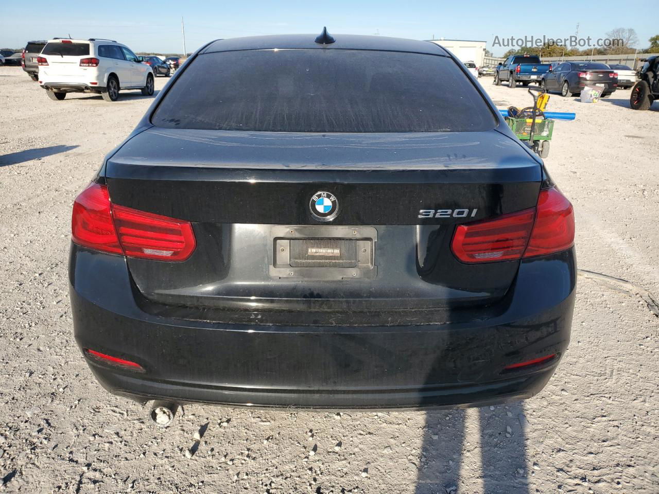 2016 Bmw 320 I Black vin: WBA8E1G57GNT99415