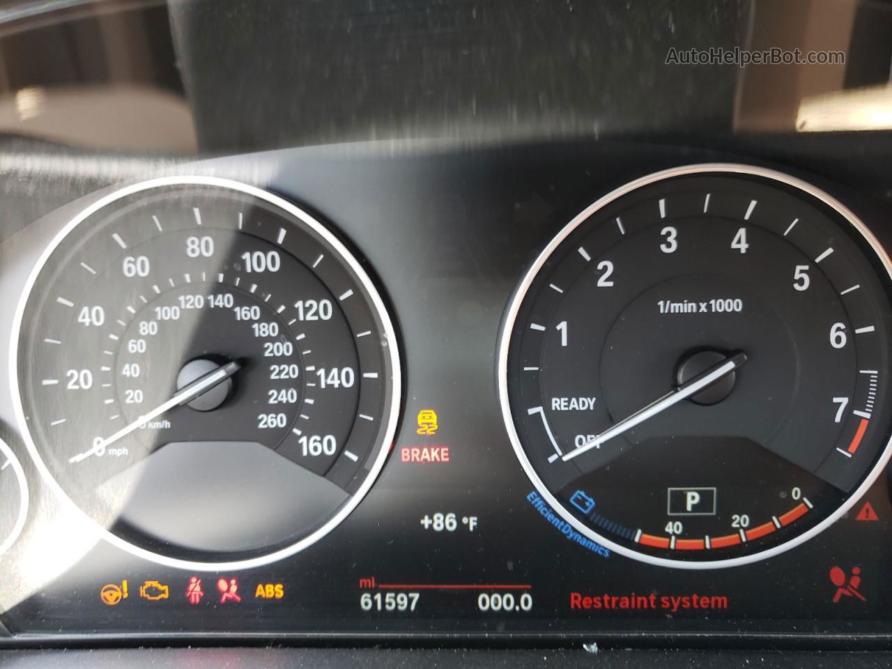 2016 Bmw 320 I Красный vin: WBA8E1G59GNU10821