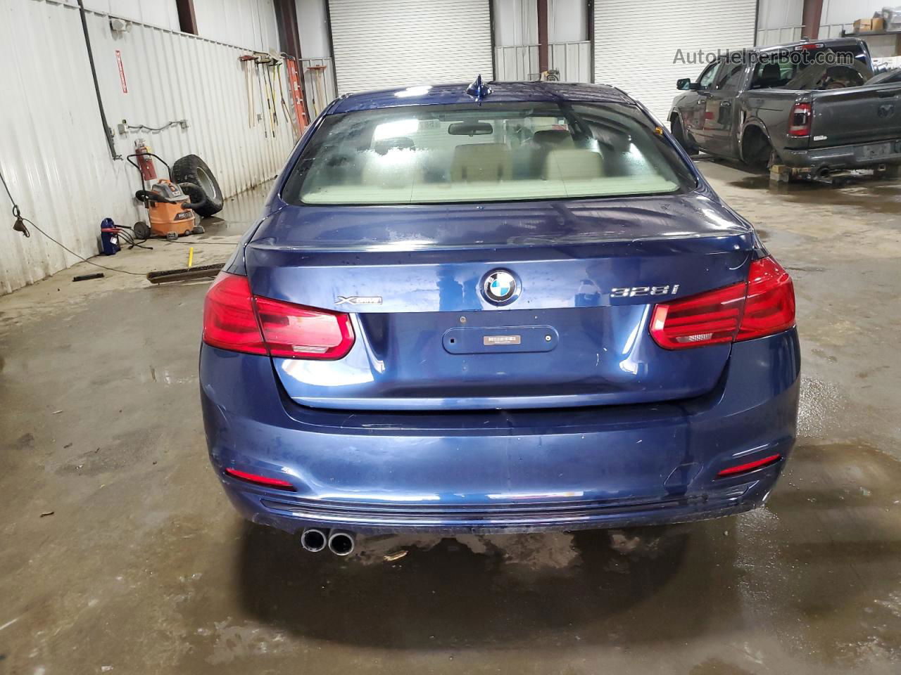 2016 Bmw 328 Xi Sulev Blue vin: WBA8E3C50GK502550