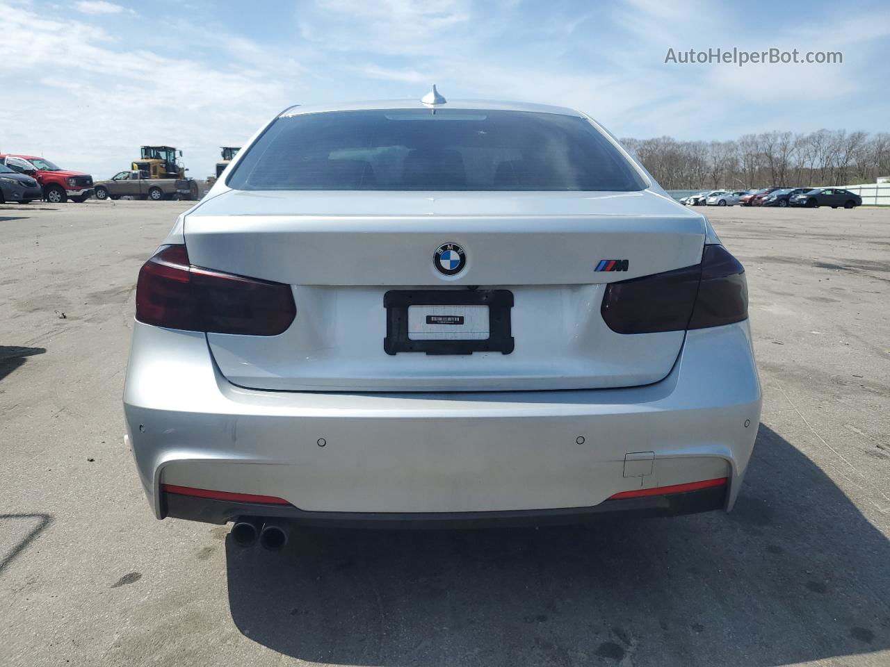 2016 Bmw 328 Xi Sulev Серебряный vin: WBA8E3C57GK504750