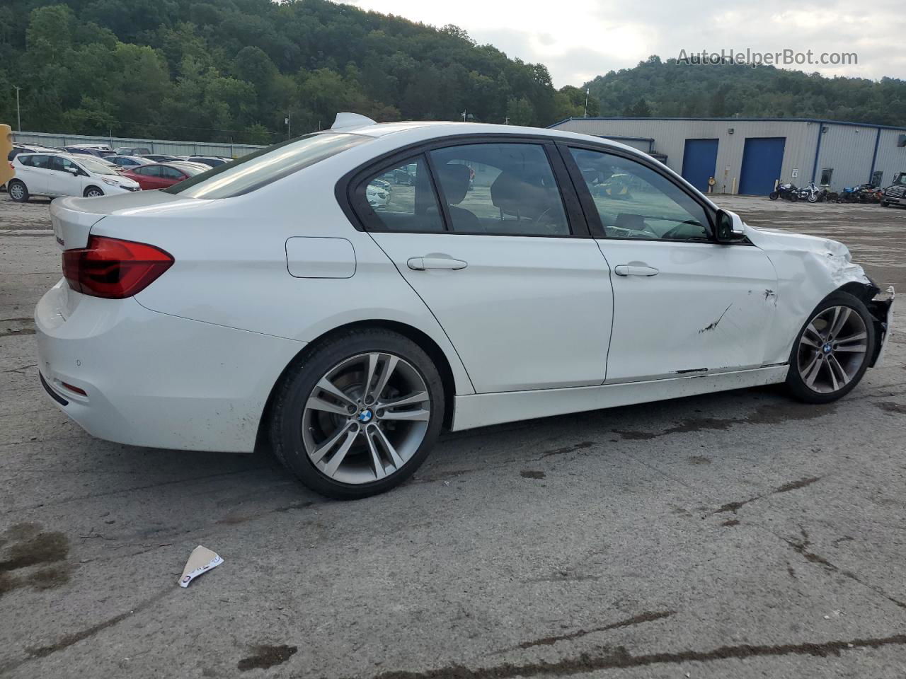 2016 Bmw 328 Xi Sulev Белый vin: WBA8E3G54GNU00063