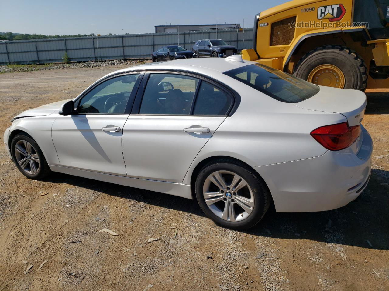 2016 Bmw 328 Xi Sulev Белый vin: WBA8E3G56GNU04163