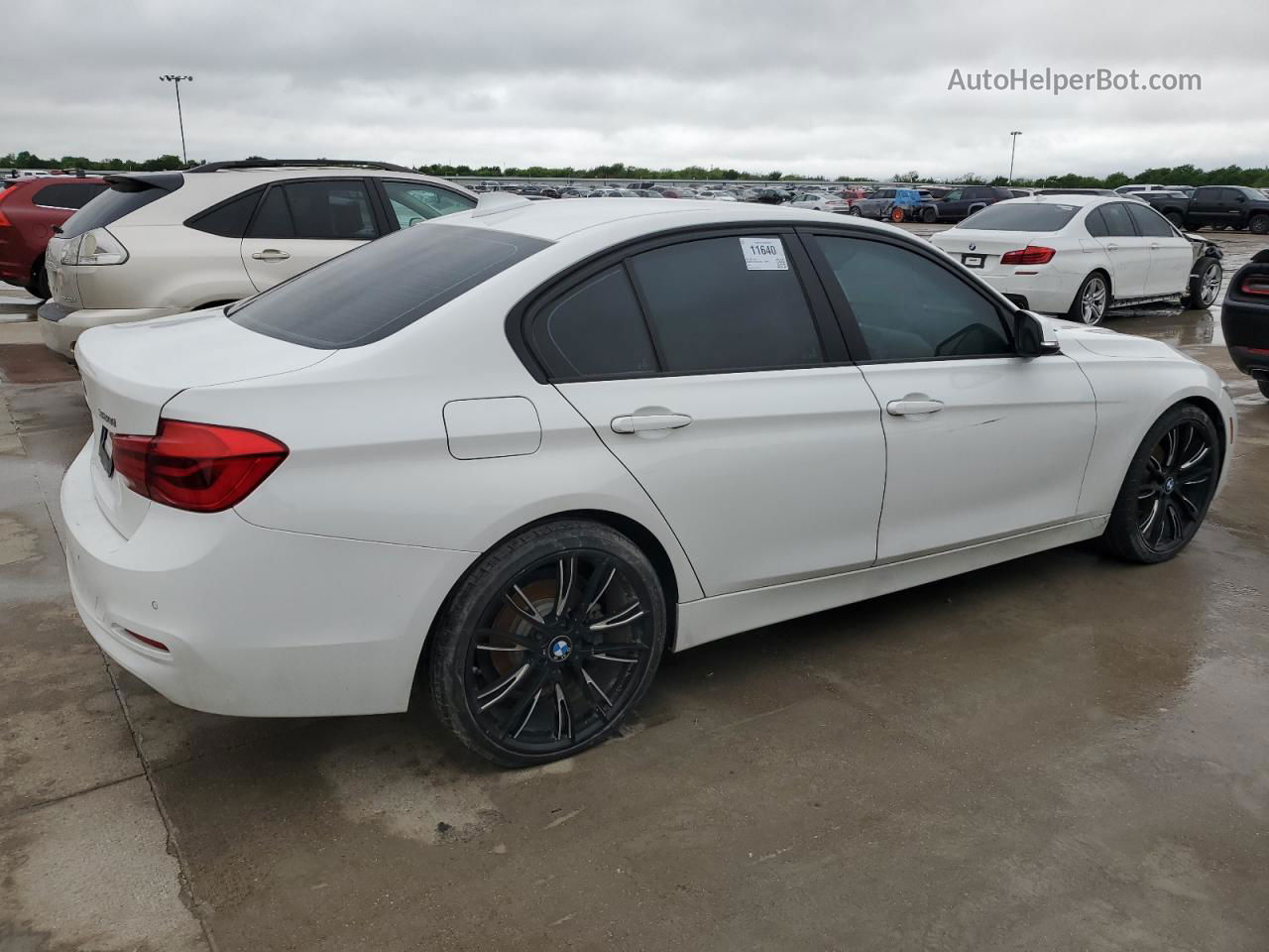 2017 Bmw 320 Xi White vin: WBA8E5G38HNU44109