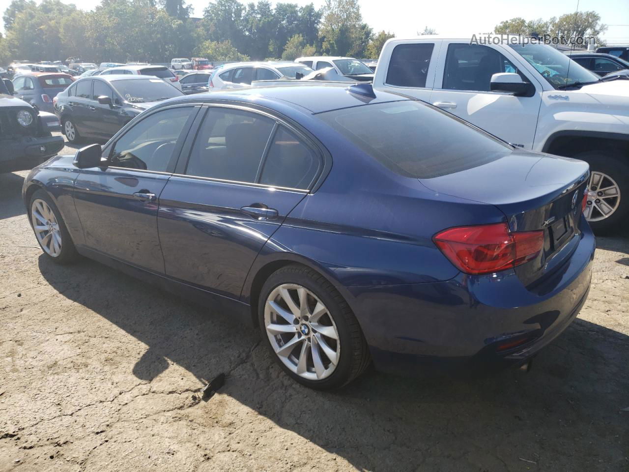 2016 Bmw 320 Xi Blue vin: WBA8E5G53GNT93537