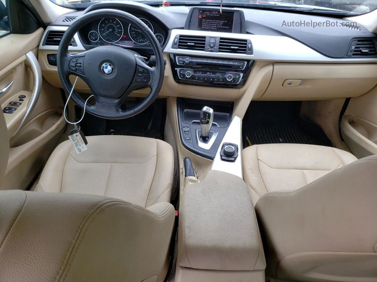 2016 Bmw 320 Xi Коричневый vin: WBA8E5G59GNT41717