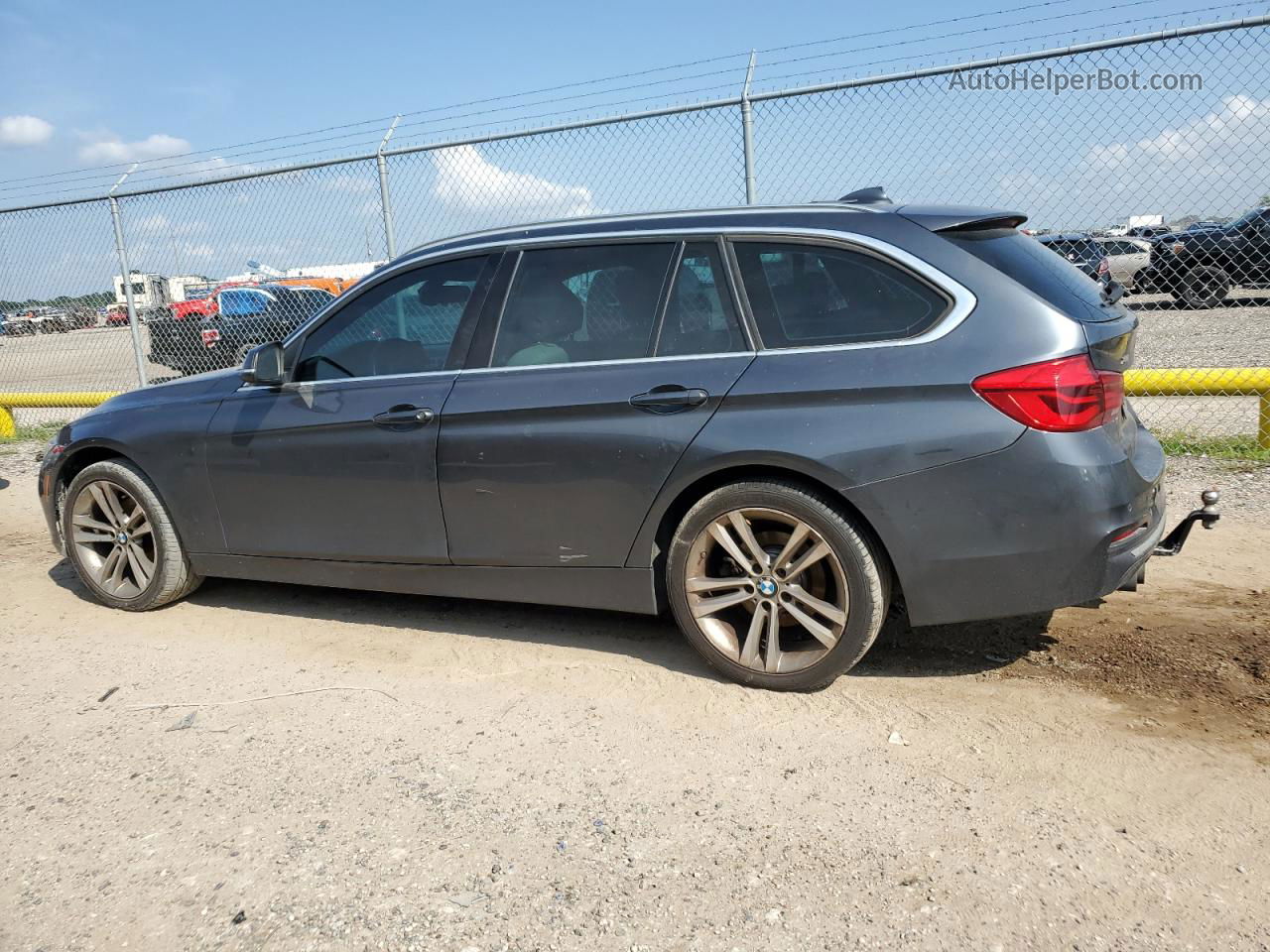 2017 Bmw 330 Xi Gray vin: WBA8K3C51HK679392