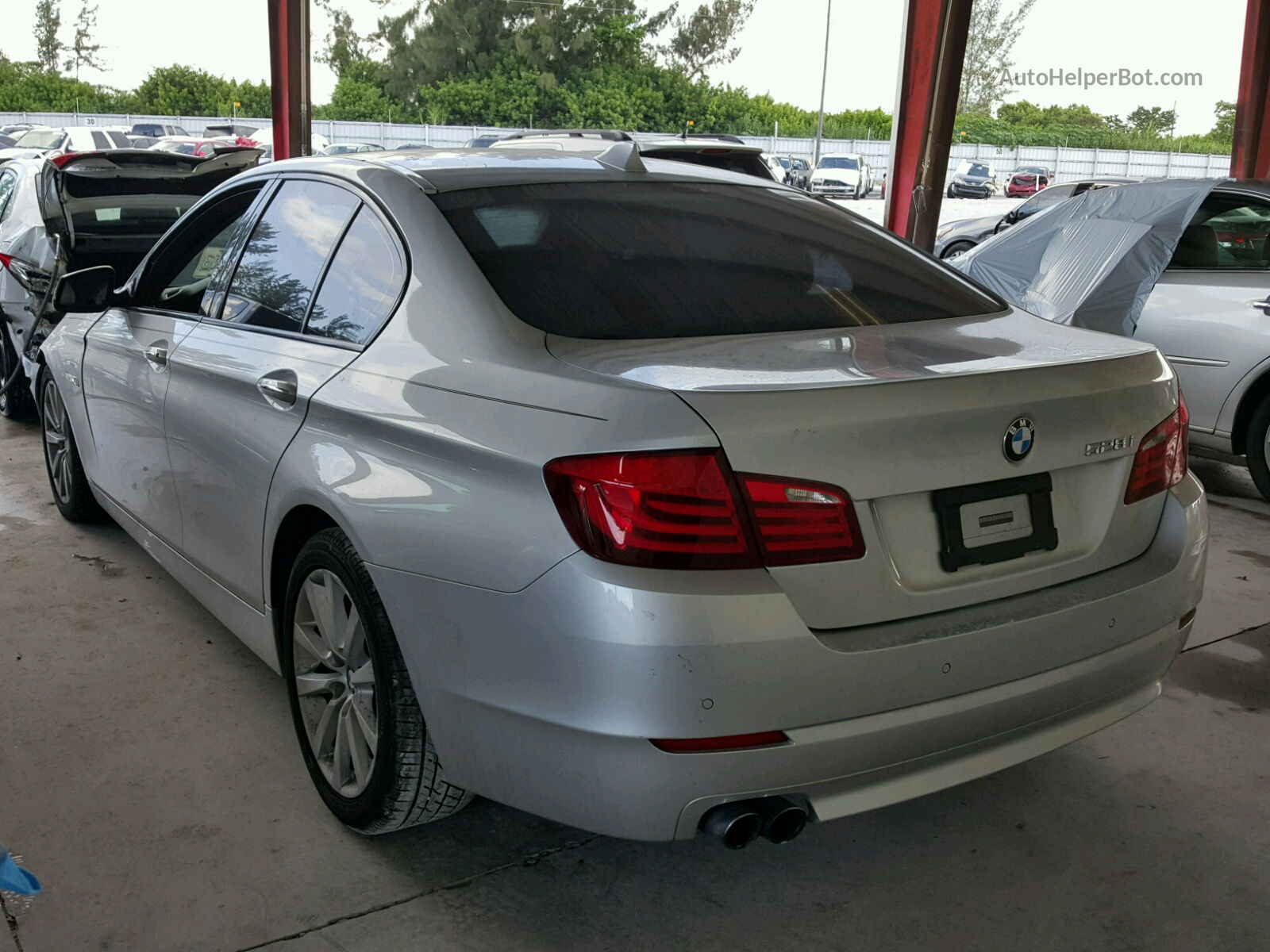 2011 Bmw 528 I Silver vin: WBAFR1C54BC747922