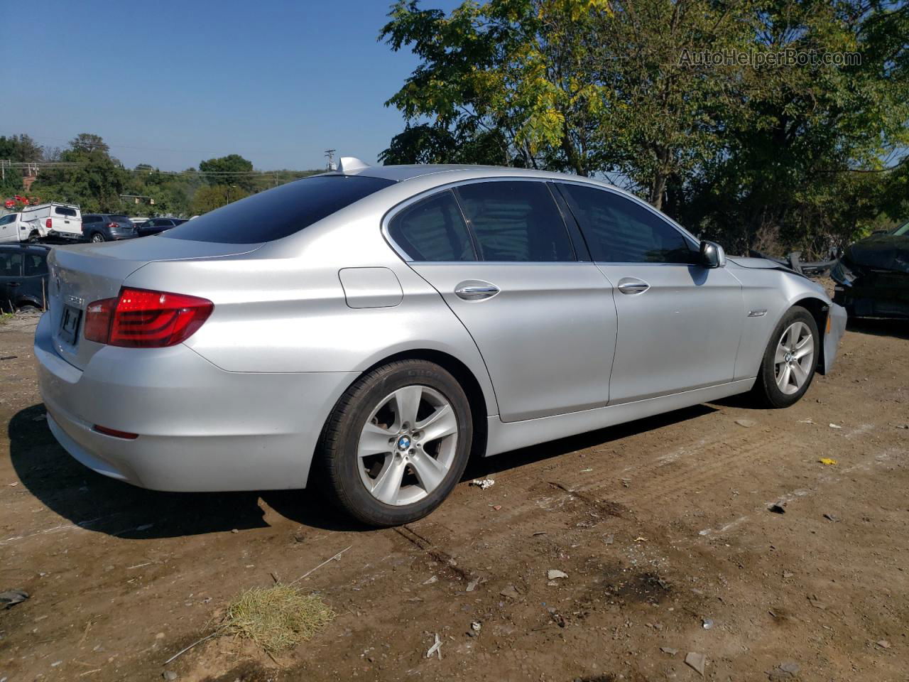 2011 Bmw 528 I Silver vin: WBAFR1C58BC747163