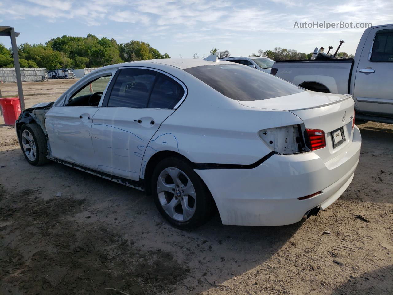 2011 Bmw 528 I Белый vin: WBAFR1C5XBC745933