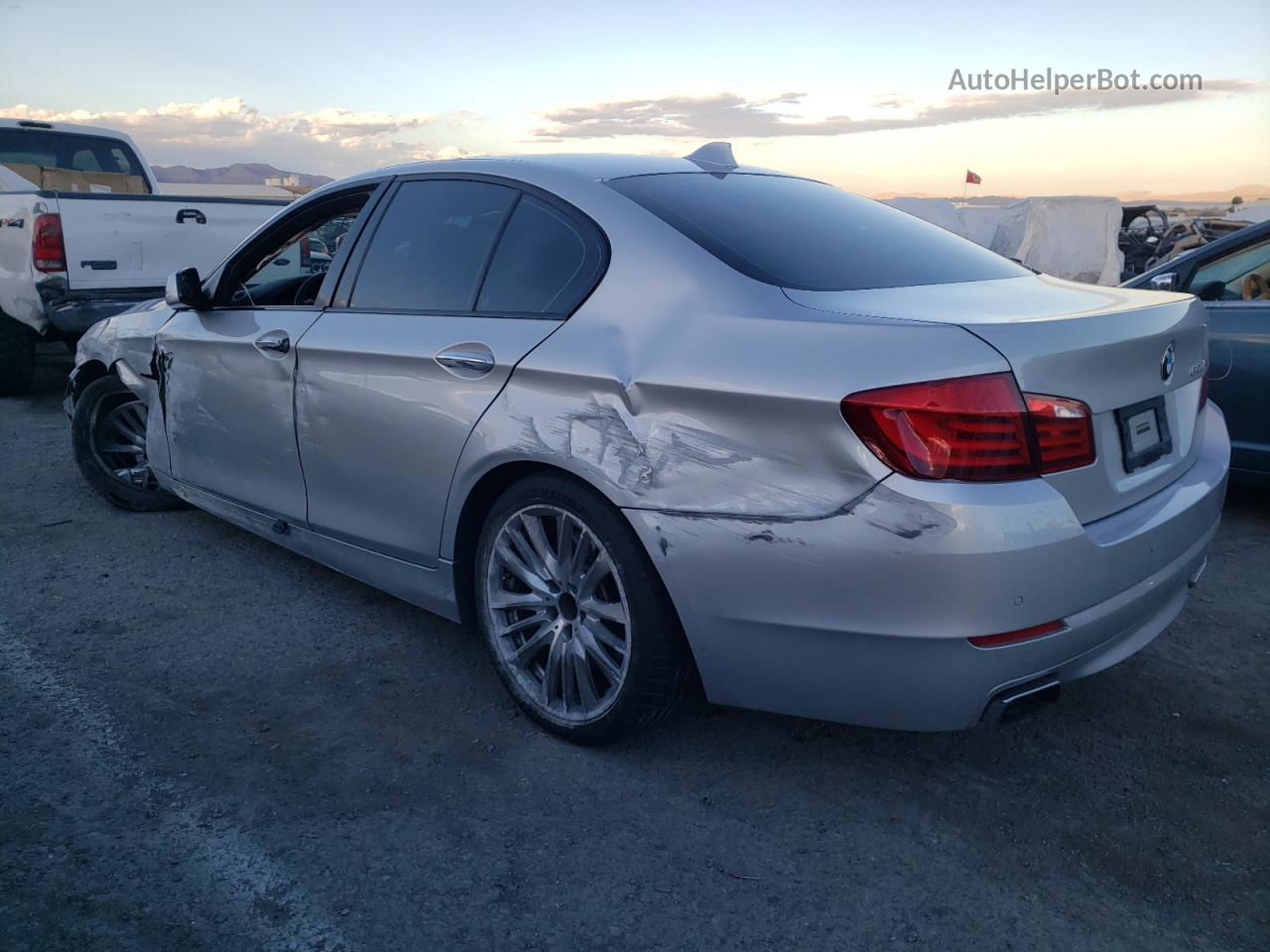 2011 Bmw 550 I Серебряный vin: WBAFR9C59BC617567