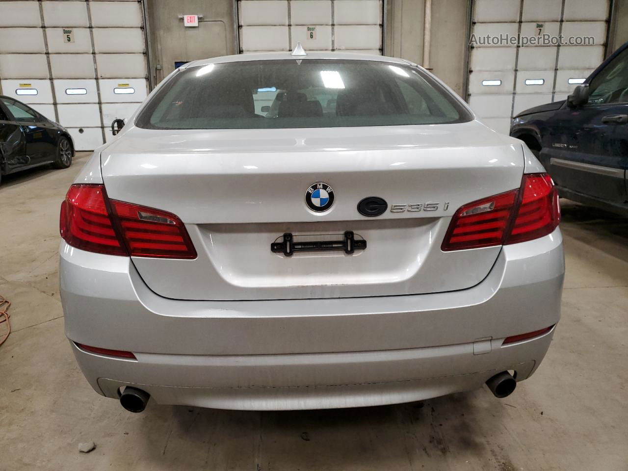 2011 Bmw 535 Xi Silver vin: WBAFU7C51BC872099