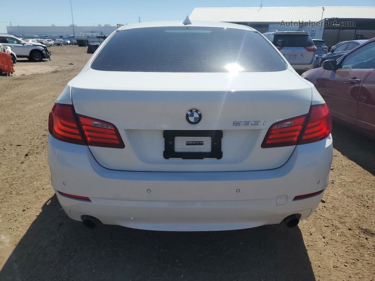 2011 Bmw 535 Xi White vin: WBAFU7C57BC872334