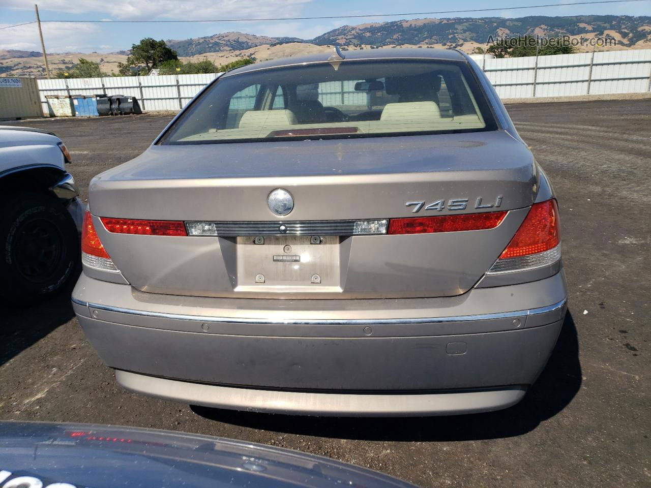 2004 Bmw 745 Li Tan vin: WBAGN63574DS52818