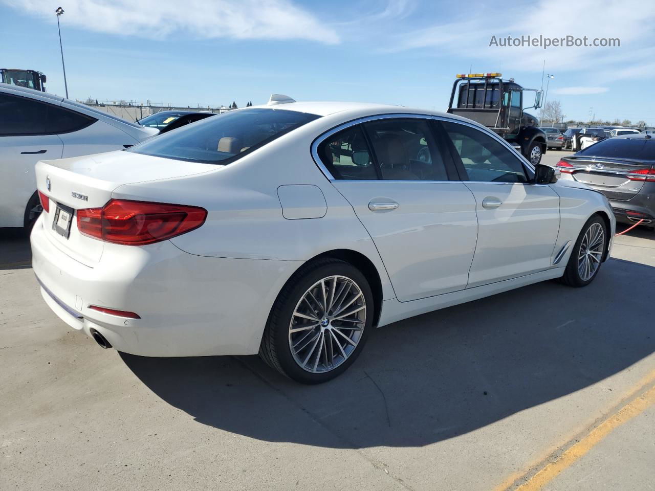 2018 Bmw 530 I White vin: WBAJA5C58JWA35308