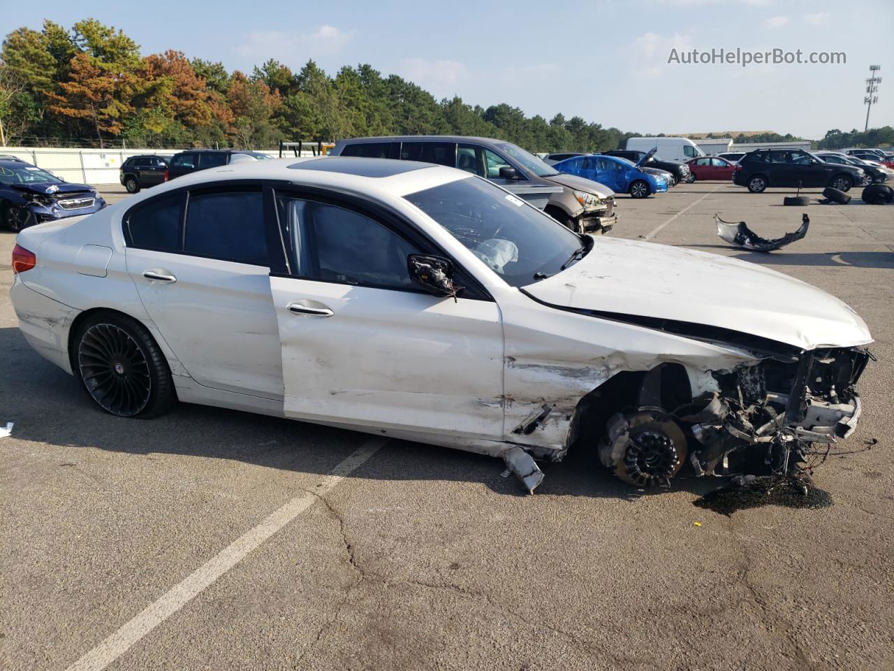 2017 Bmw 530 Xi White vin: WBAJA7C33HG906921