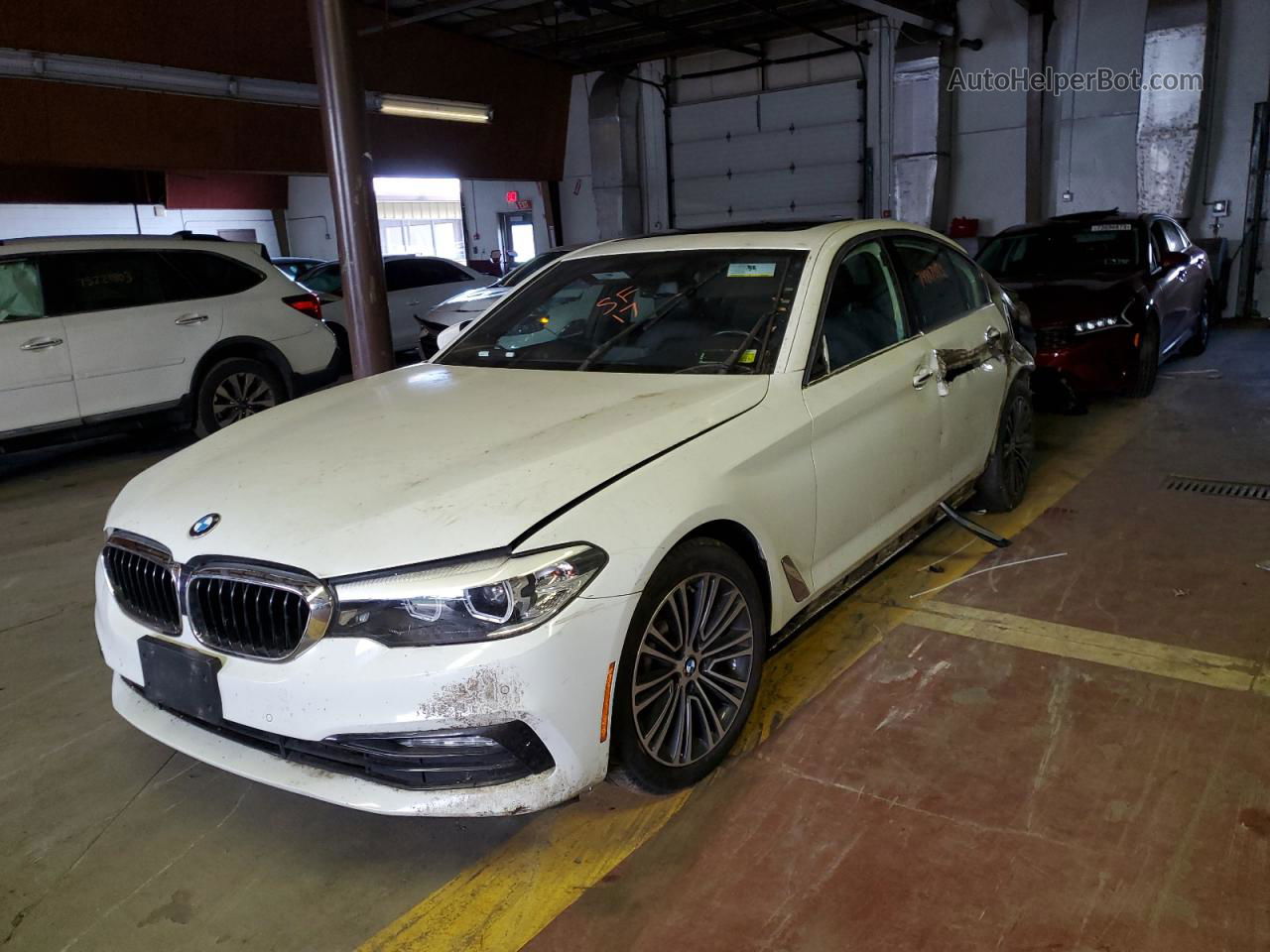 2017 Bmw 530 Xi White vin: WBAJA7C34HG905213