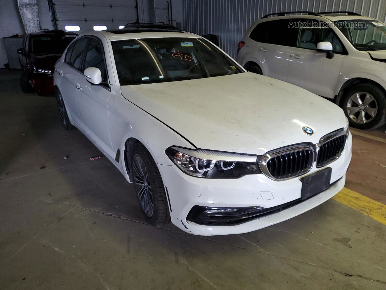 2017 Bmw 530 Xi White vin: WBAJA7C34HG905213