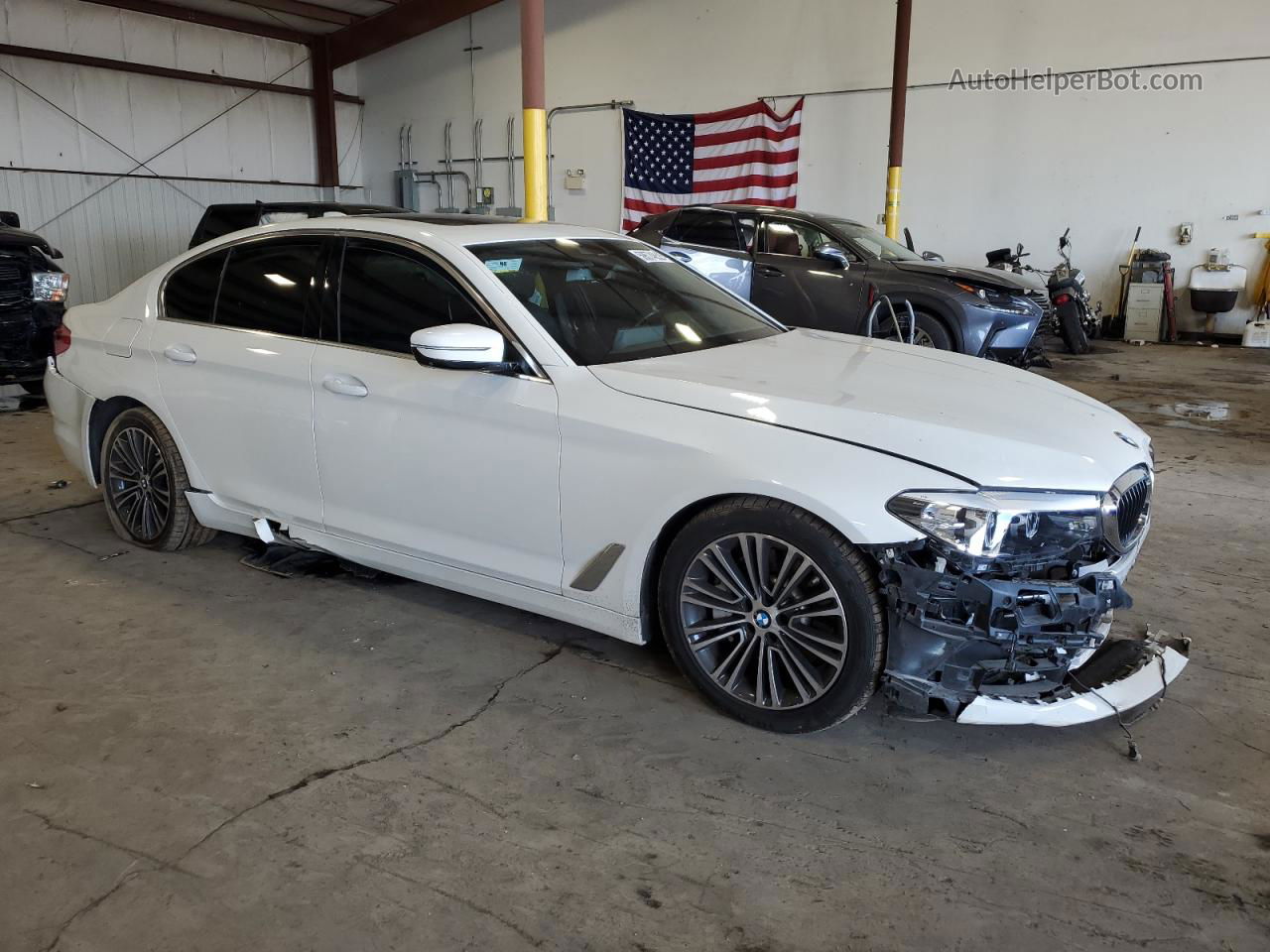 2019 Bmw 530 Xi White vin: WBAJA7C57KWC77536