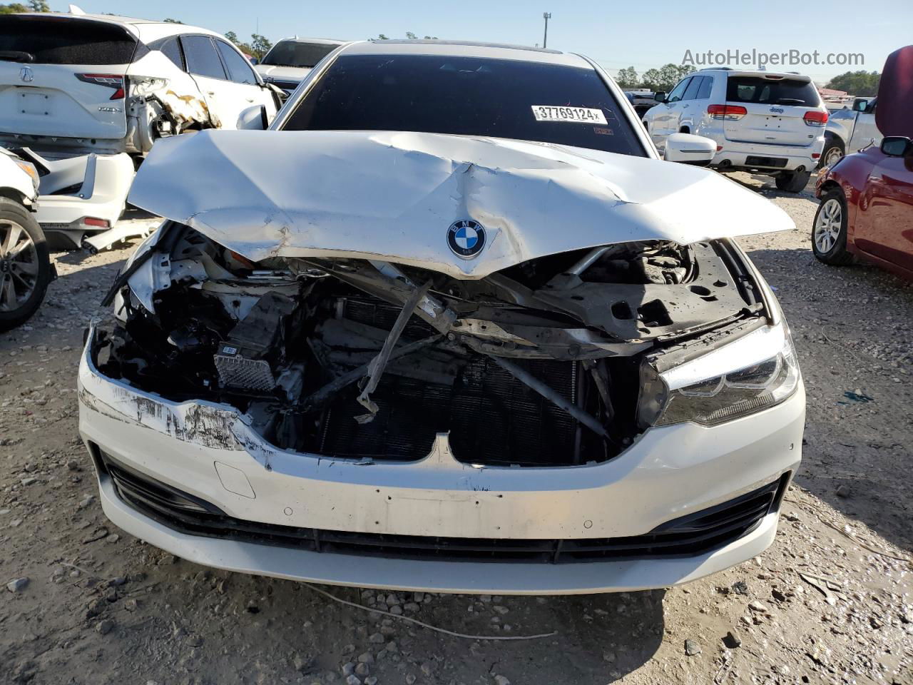 2019 Bmw 530 Xi White vin: WBAJA7C58KG912156