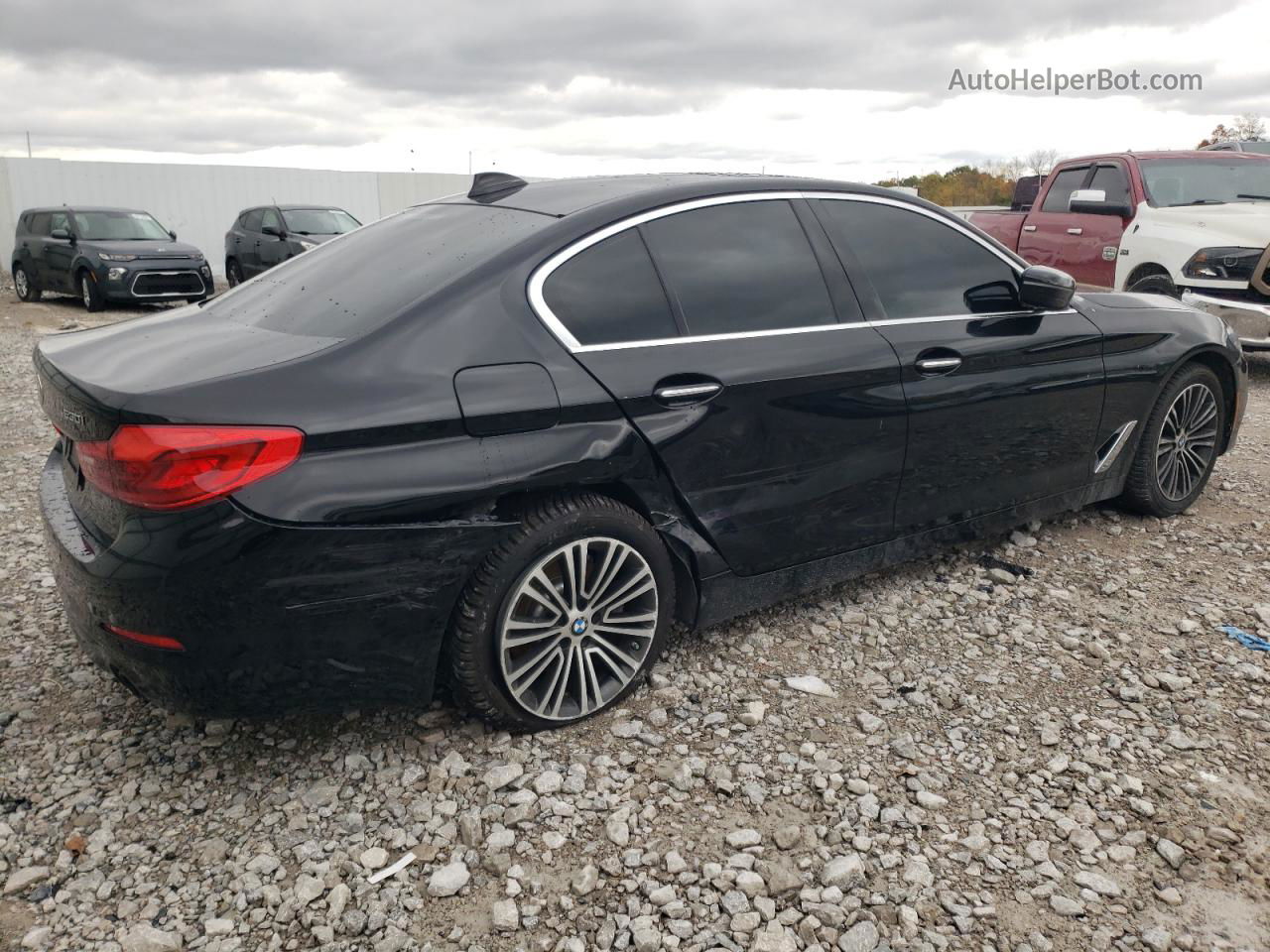 2018 Bmw 530 Xi Черный vin: WBAJA7C59JG908678