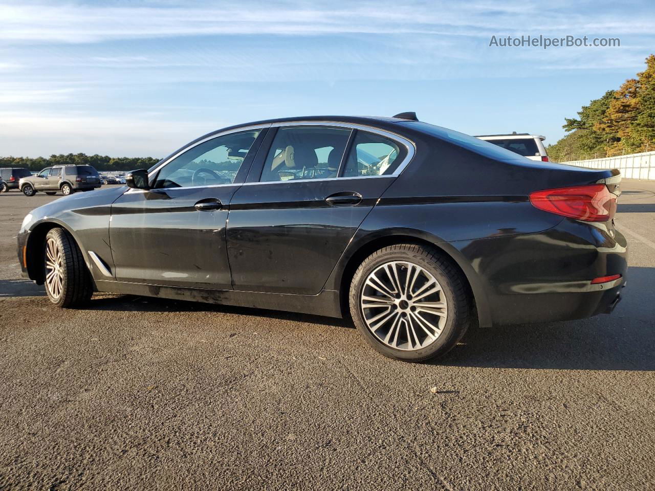 2019 Bmw 530 Xi Черный vin: WBAJA7C59KG910707