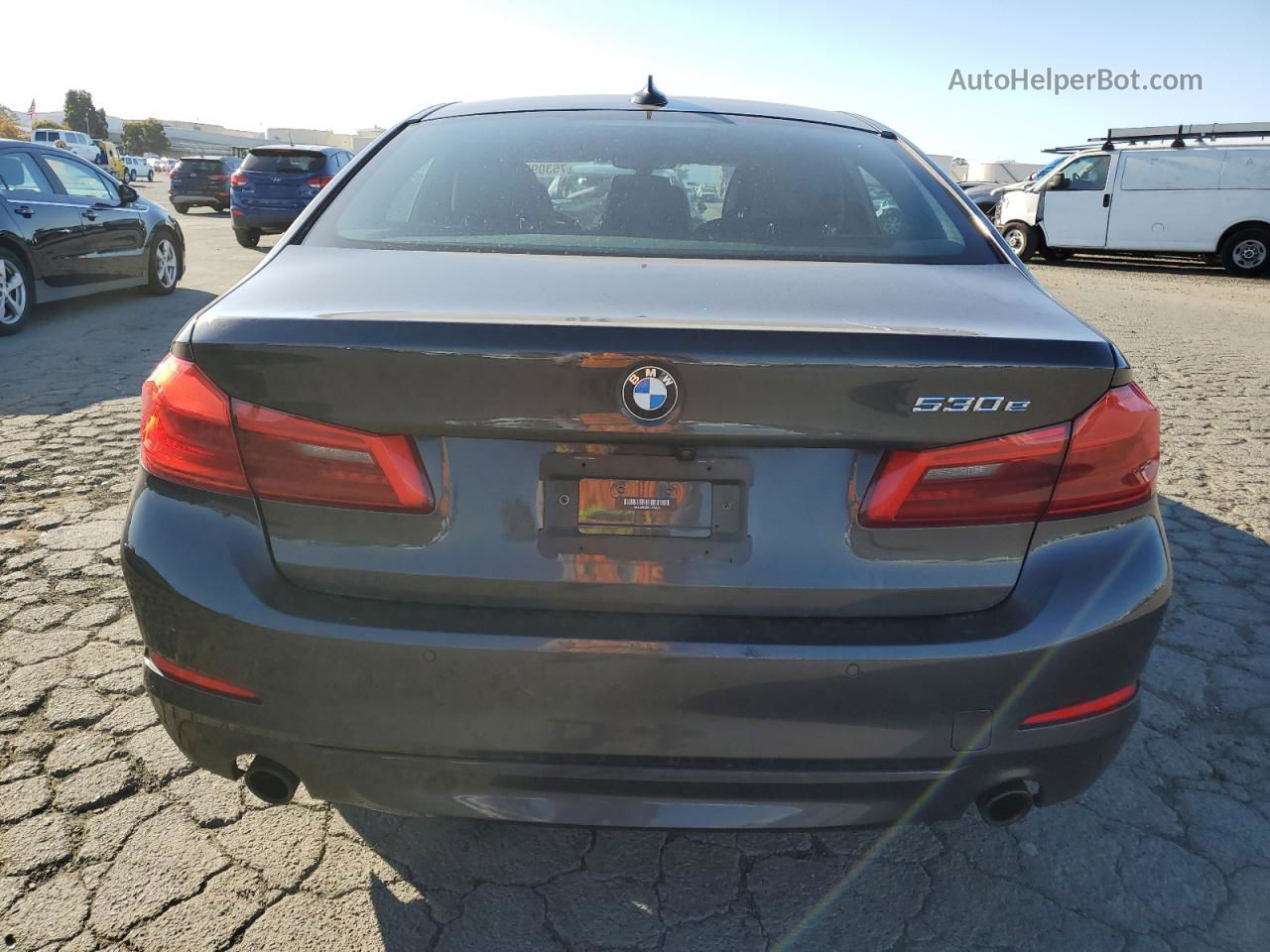 2020 Bmw 530e  Charcoal vin: WBAJA9C08LCE05625