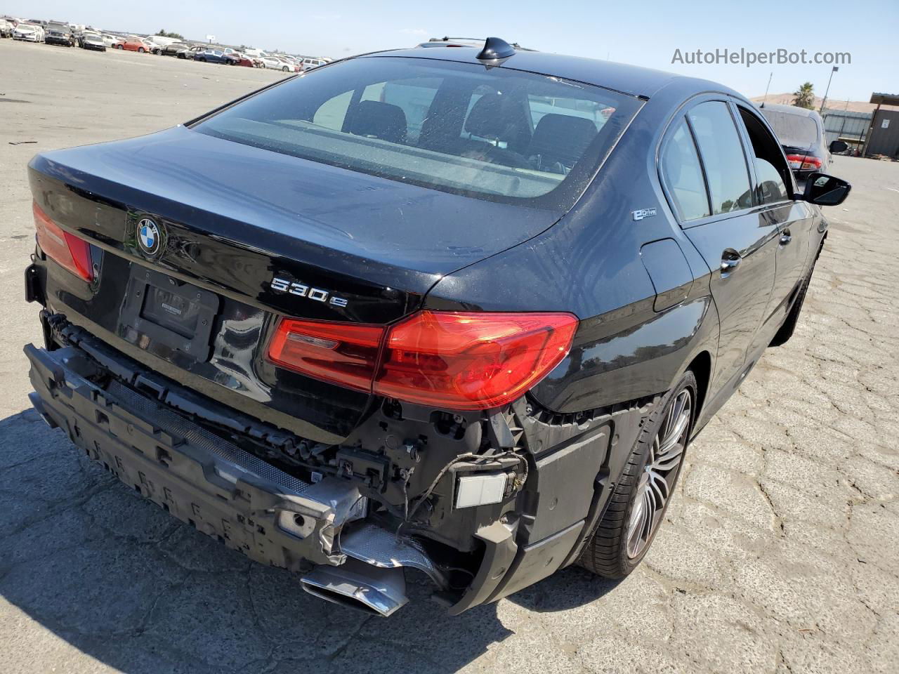 2019 Bmw 530e  Black vin: WBAJA9C50KB253935