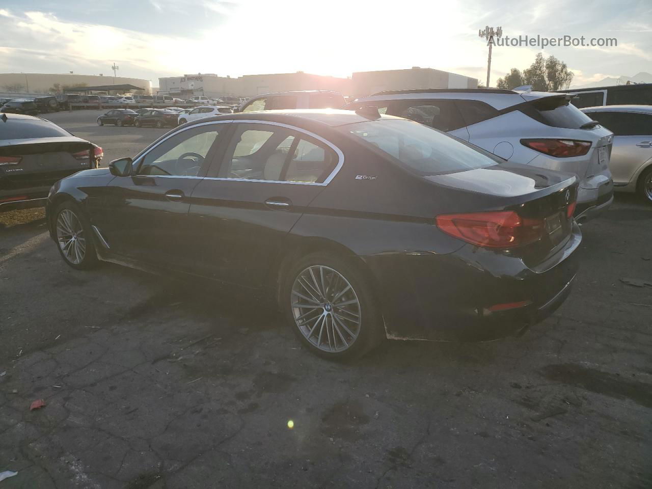 2018 Bmw 530e  Синий vin: WBAJA9C52JB032996