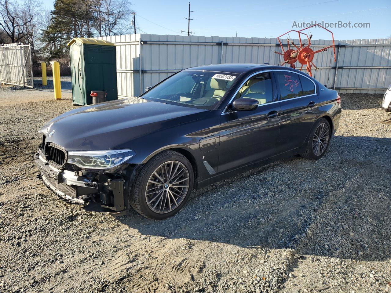 2019 Bmw 530e  Черный vin: WBAJA9C52KB391962