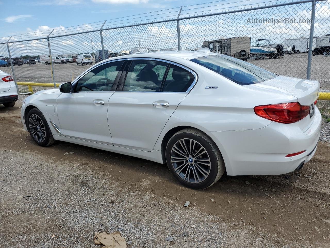 2018 Bmw 530e  White vin: WBAJA9C53JB249294