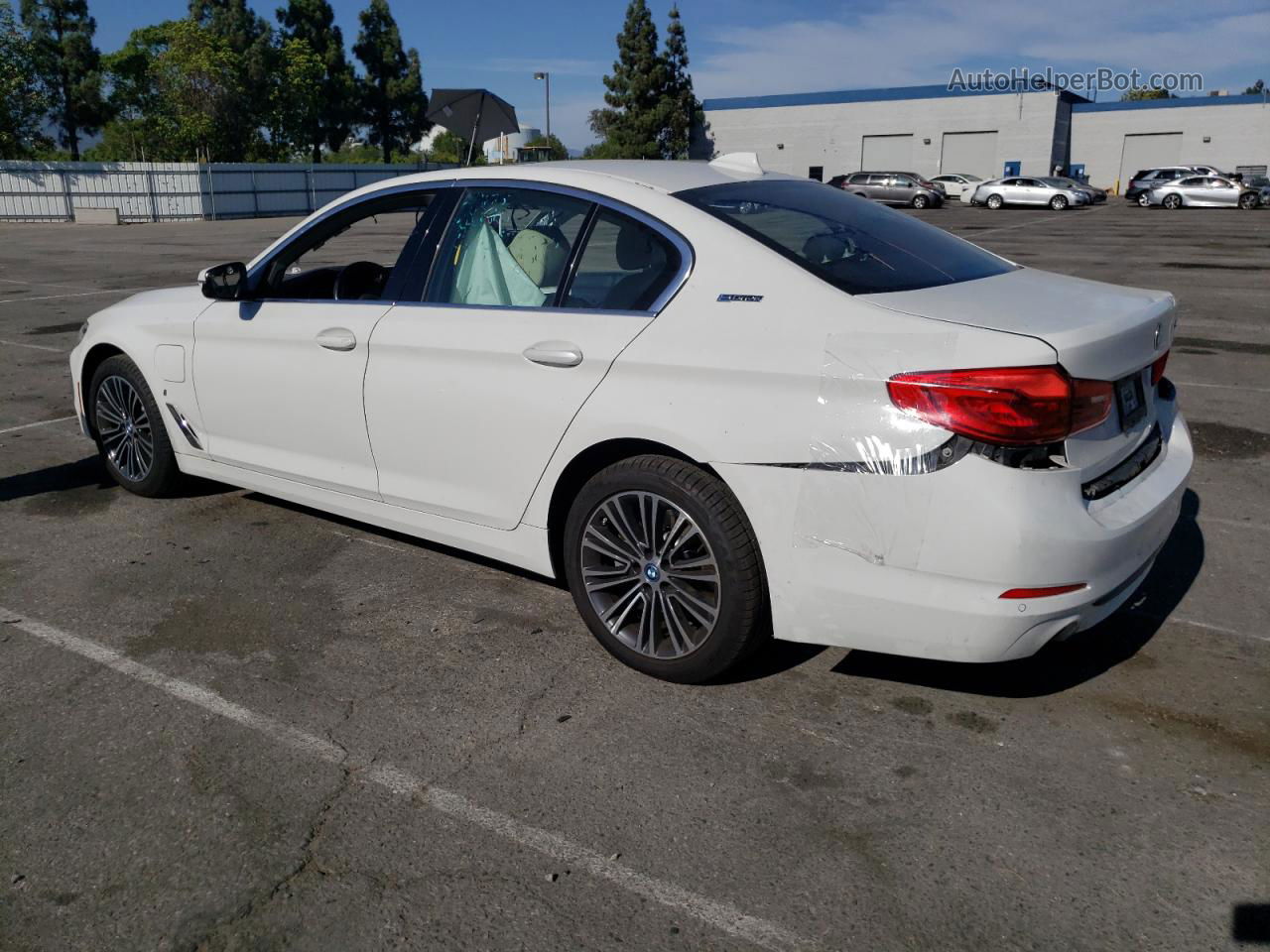 2019 Bmw 530e  White vin: WBAJA9C53KB253847