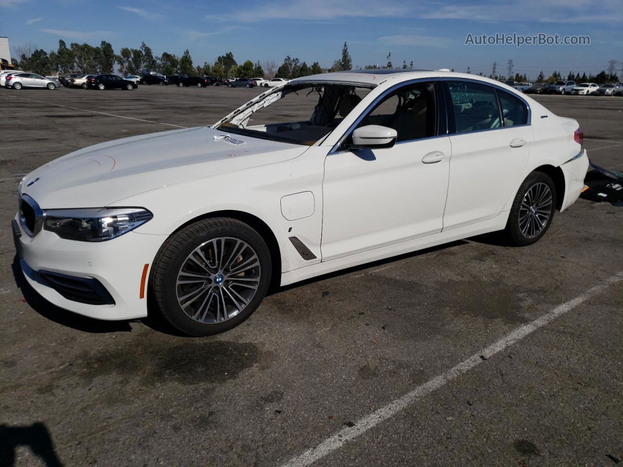 2019 Bmw 530e  White vin: WBAJA9C53KB253847