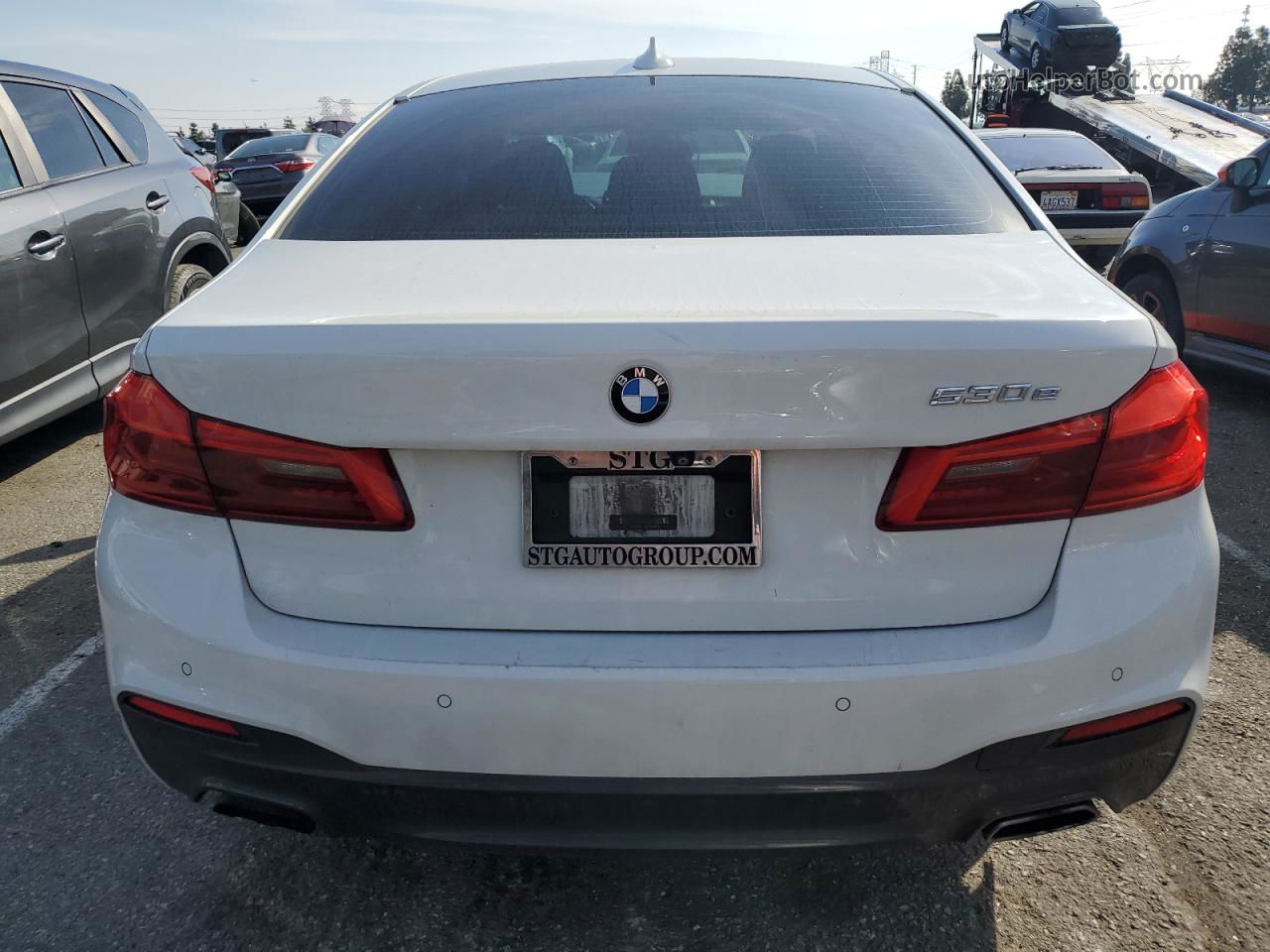 2018 Bmw 530e  White vin: WBAJA9C55JB034063