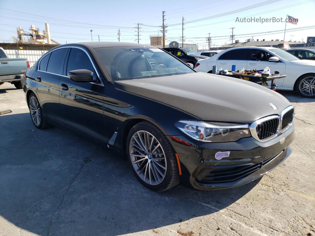 2019 Bmw 530e  Black vin: WBAJA9C57KB389155