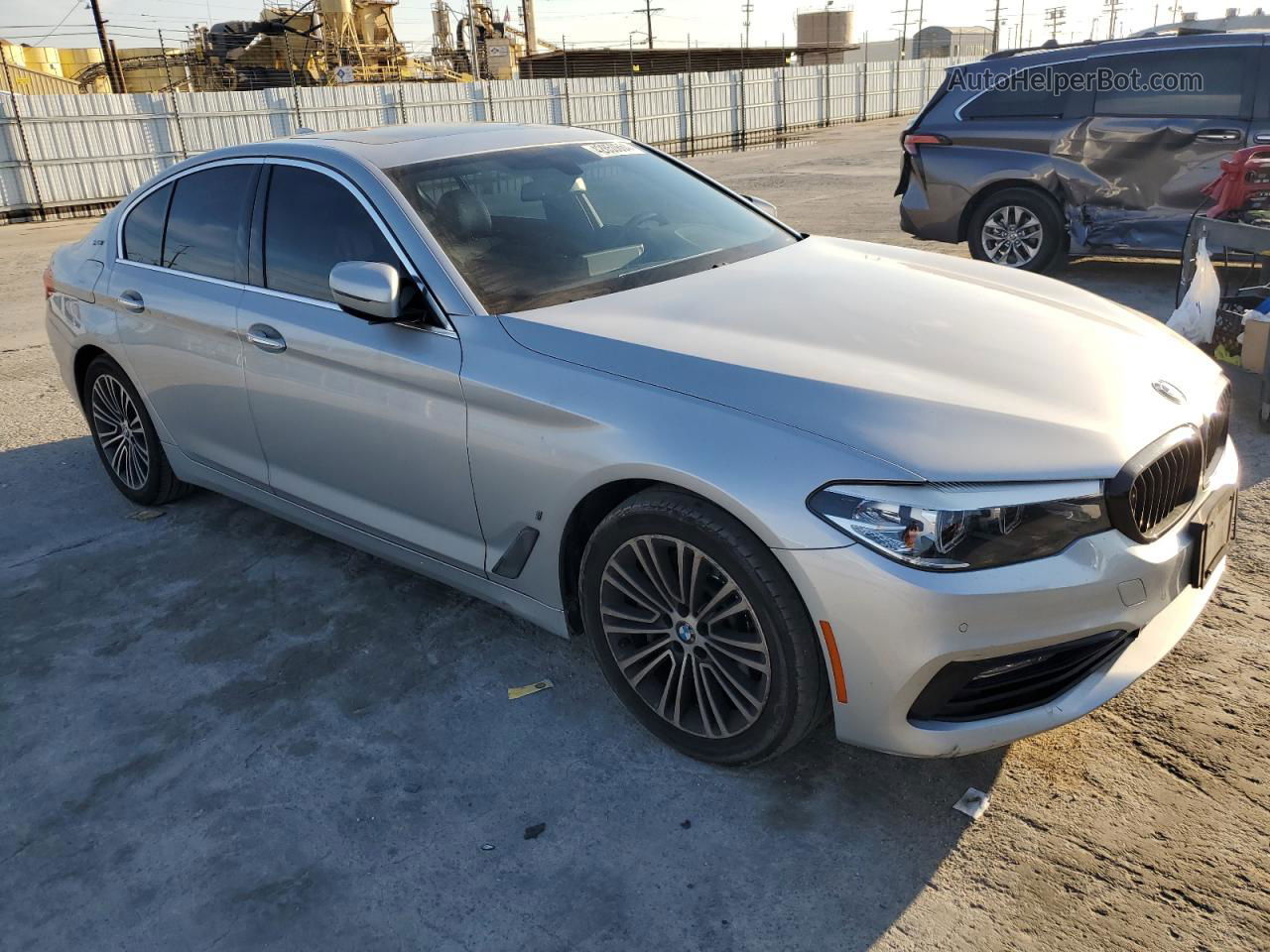 2018 Bmw 530e  Серебряный vin: WBAJA9C59JB252779