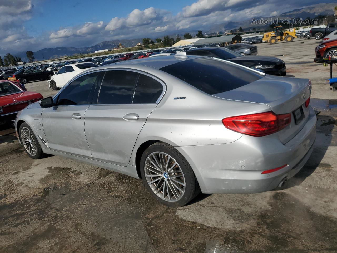 2019 Bmw 530e  Серебряный vin: WBAJA9C59KB254081