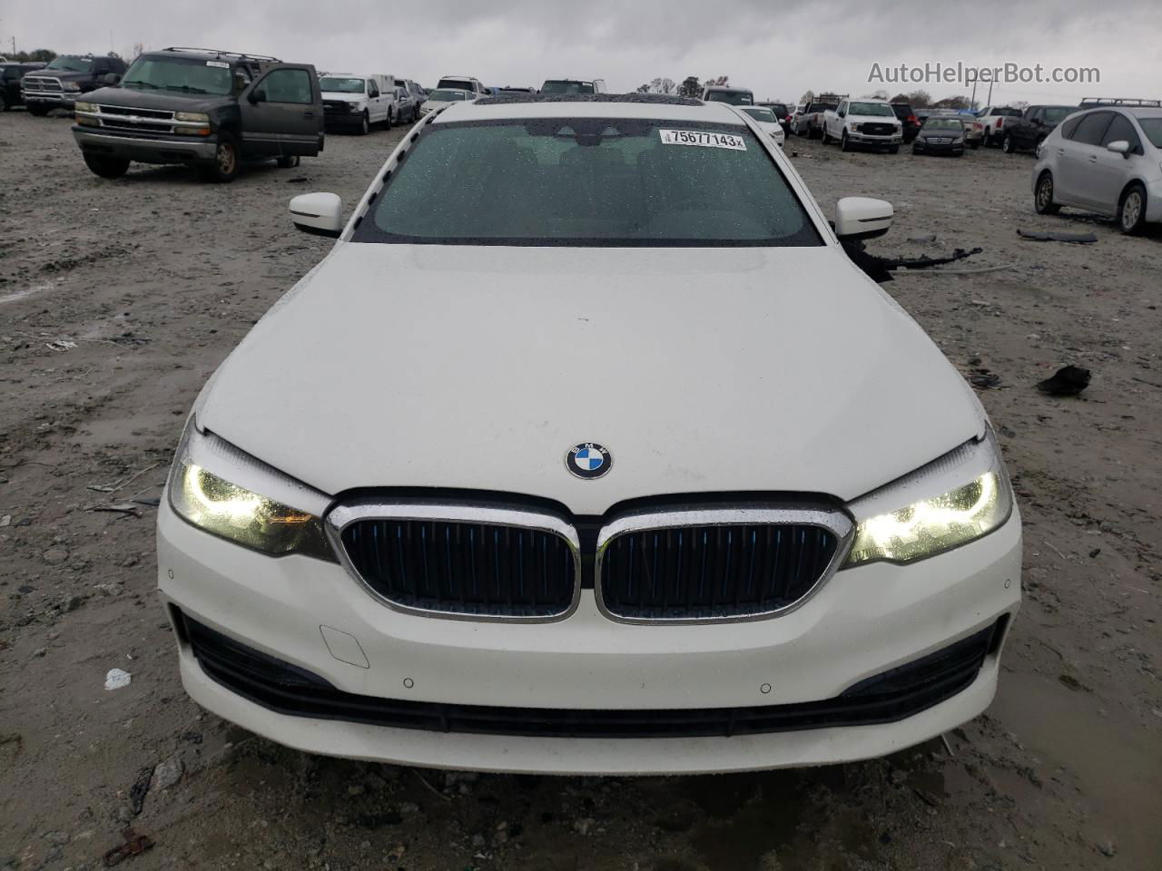 2018 Bmw 530e  White vin: WBAJA9C5XJB252564