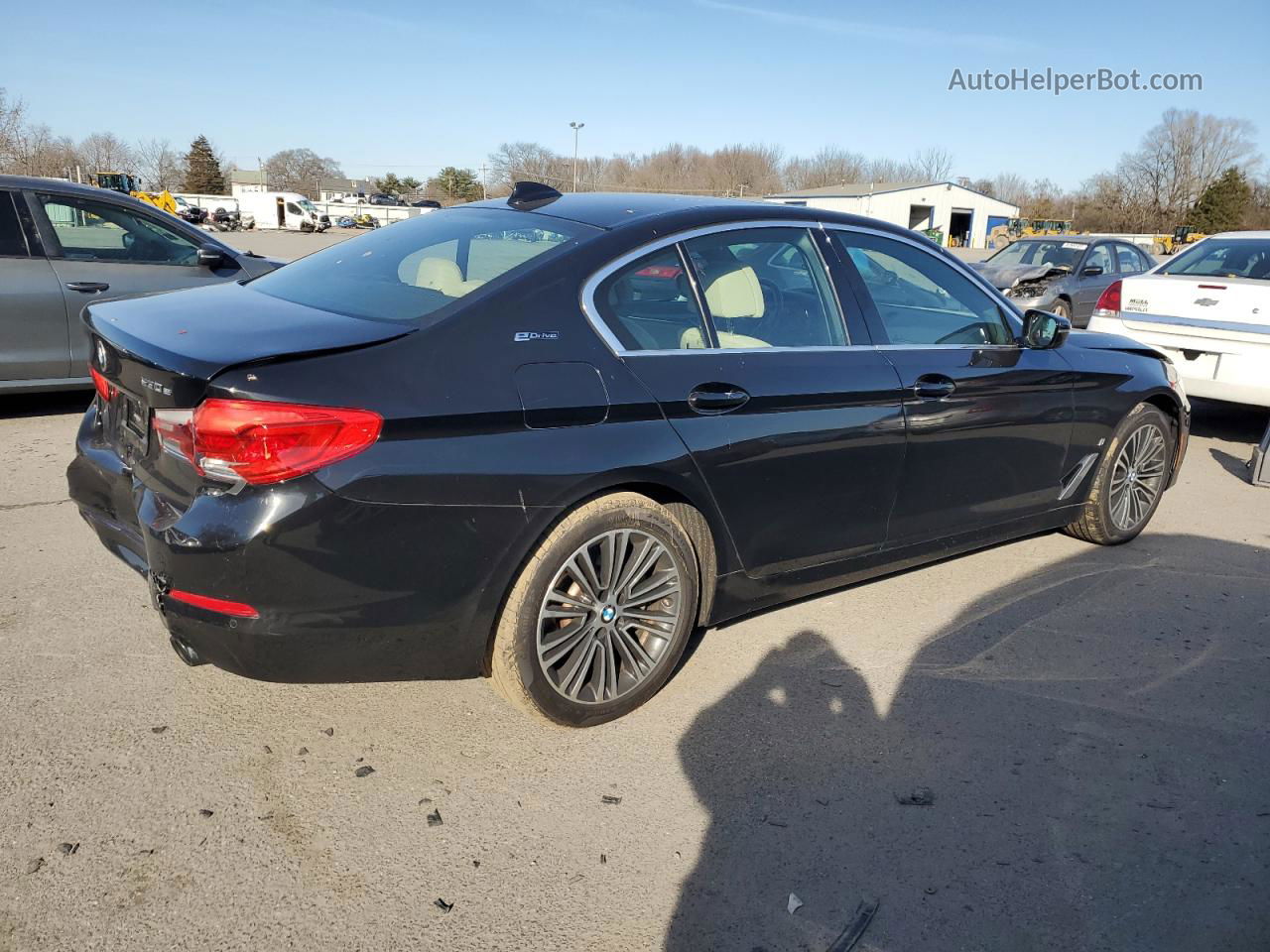 2019 Bmw 530xe  Черный vin: WBAJB1C58KB375585