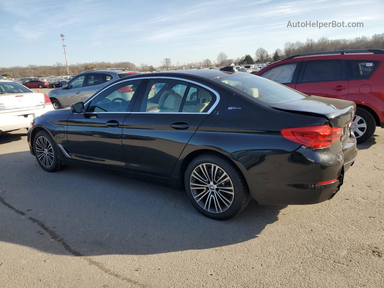 2019 Bmw 530xe  Черный vin: WBAJB1C58KB375585