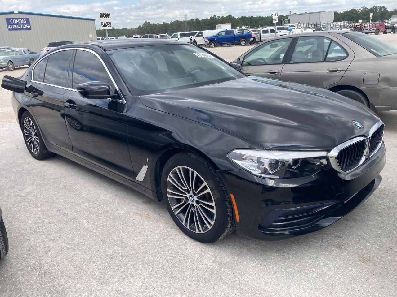 2019 Bmw 530xe  Black vin: WBAJB1C58KB375778