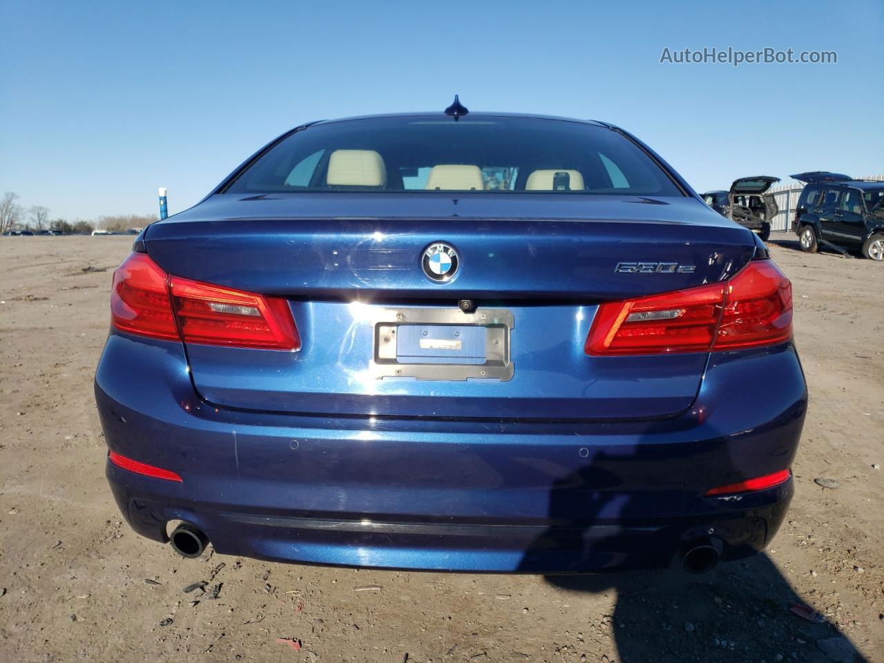 2018 Bmw 530xe  Blue vin: WBAJB1C59JB375027