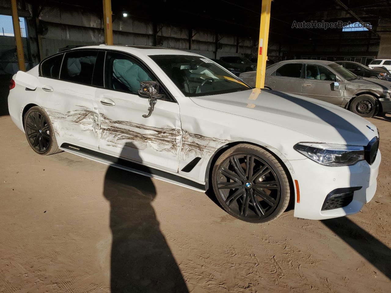 2018 Bmw 540 I White vin: WBAJE5C59JWA97529