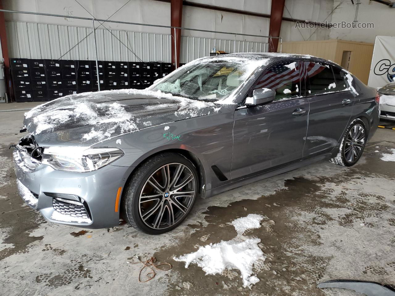 2017 Bmw 540 Xi Gray vin: WBAJE7C3XHG890222