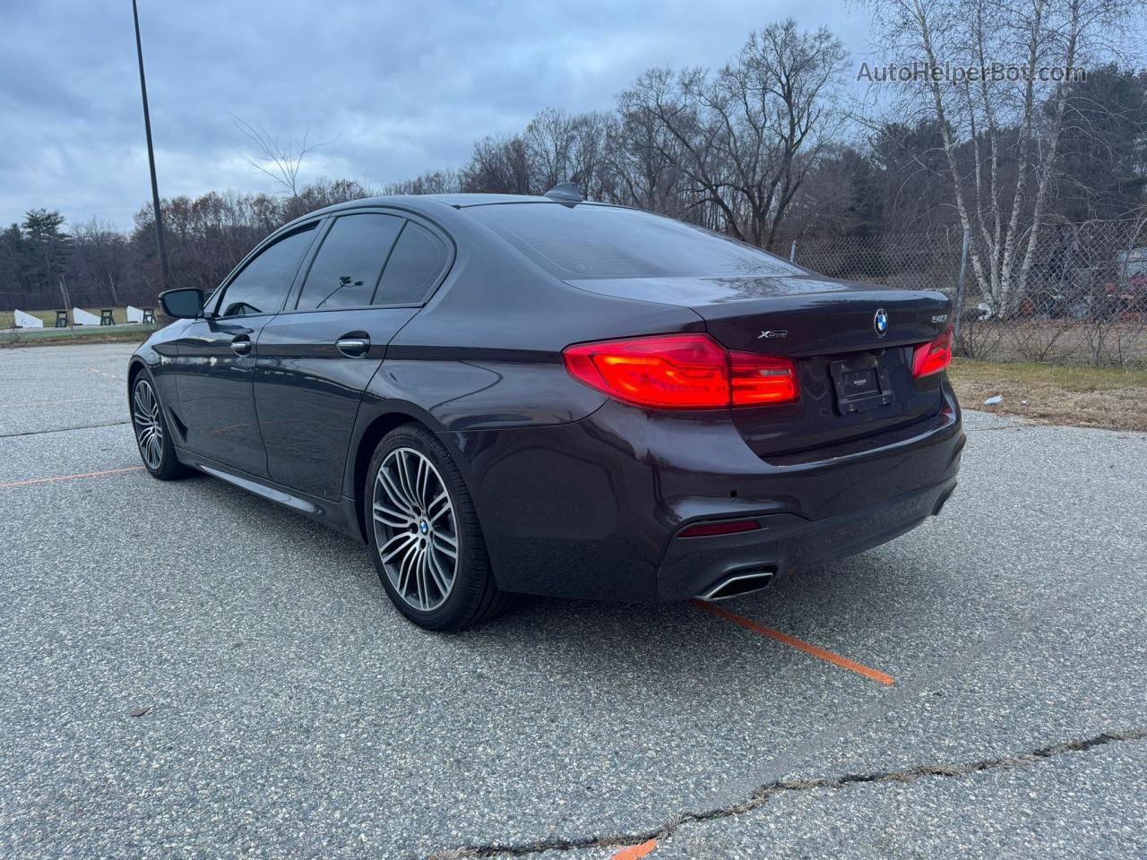 2018 Bmw 540 Xi Черный vin: WBAJE7C55JWC56364